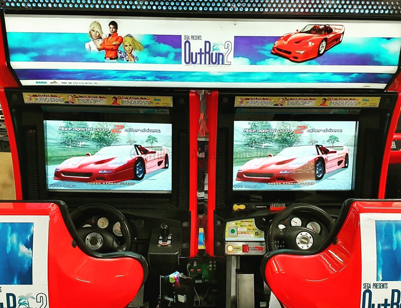 Sega OUTRUN 2 Twin. All reburbished ready to be delivered - Williams ...